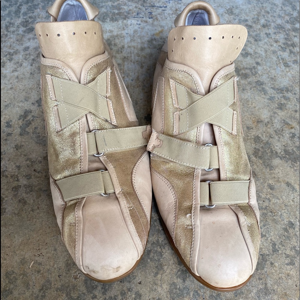 DONALD J PLINER LEATHER SPORT TRAVEL ITALY SZ 10M